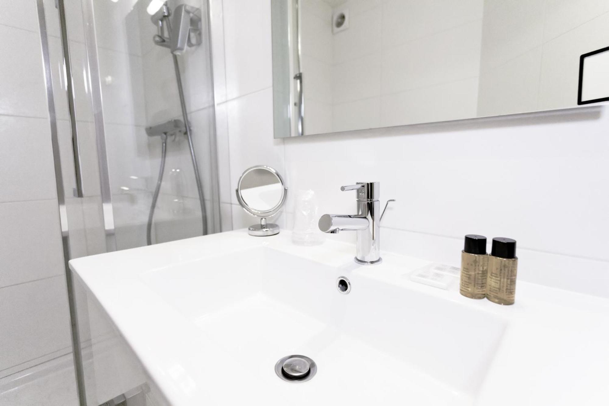 Le Saint Louis Hotel Amiens Eksteriør billede
