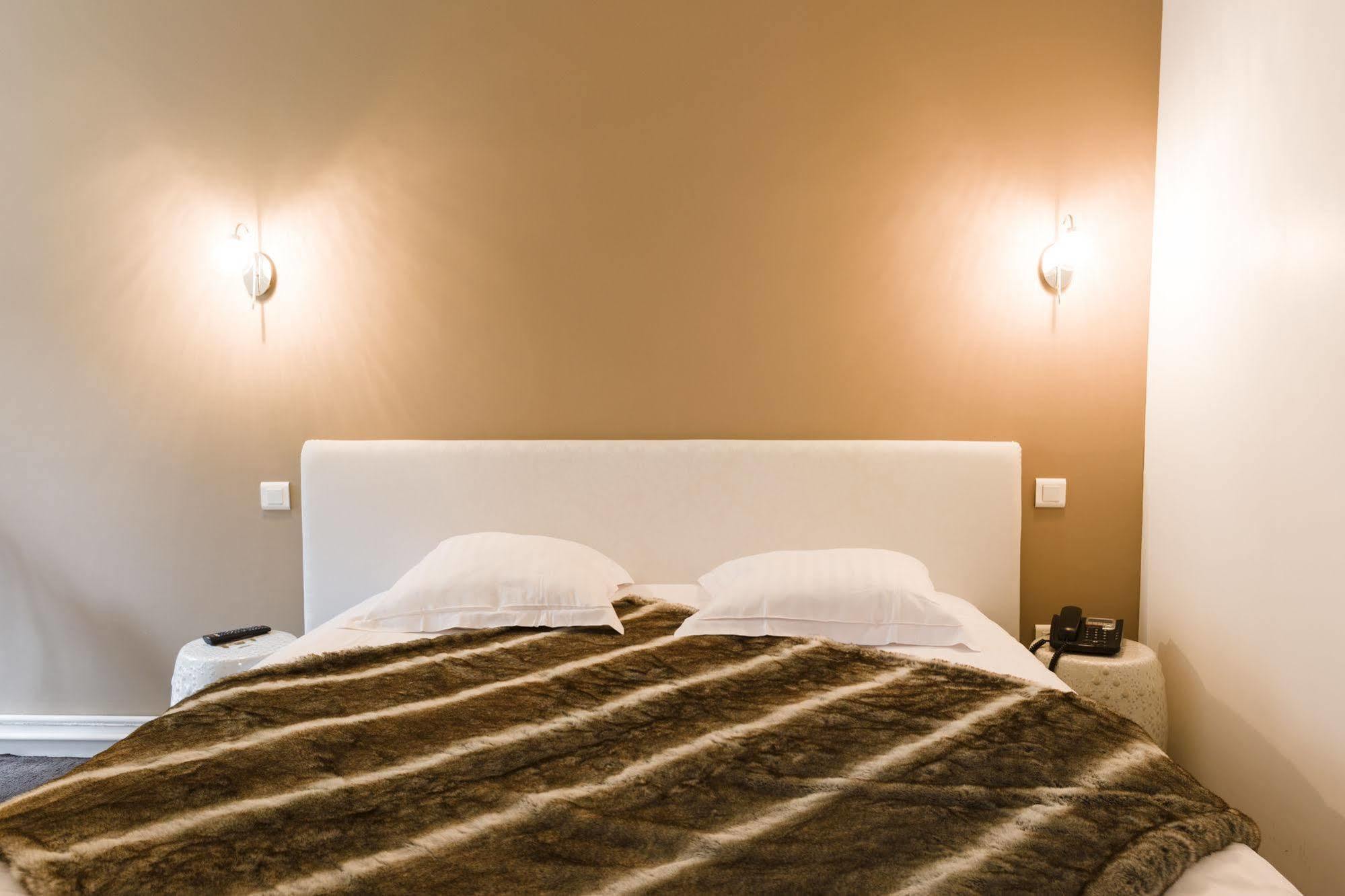 Le Saint Louis Hotel Amiens Eksteriør billede