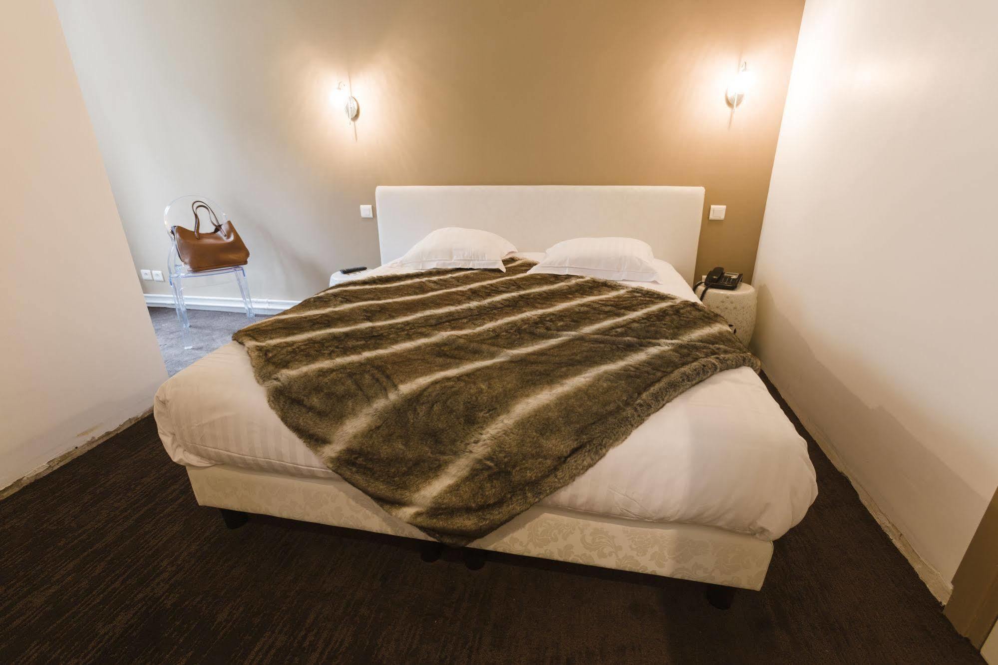 Le Saint Louis Hotel Amiens Eksteriør billede